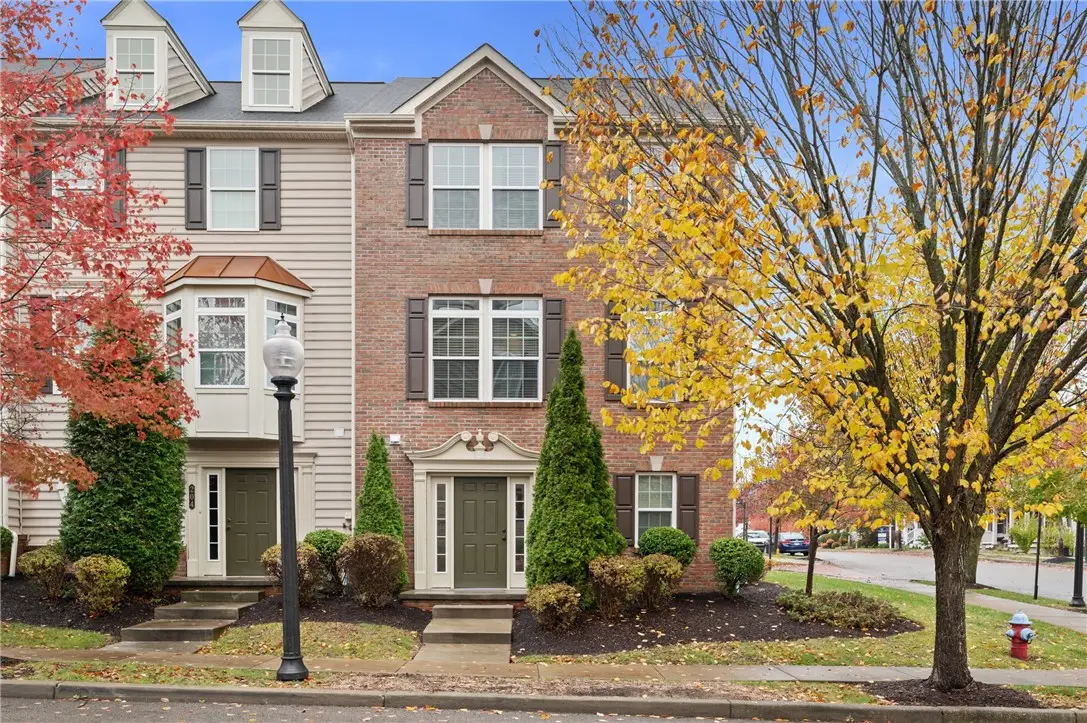 202 Hounslow Rd, Cranberry Township, PA 16066 - Image #1