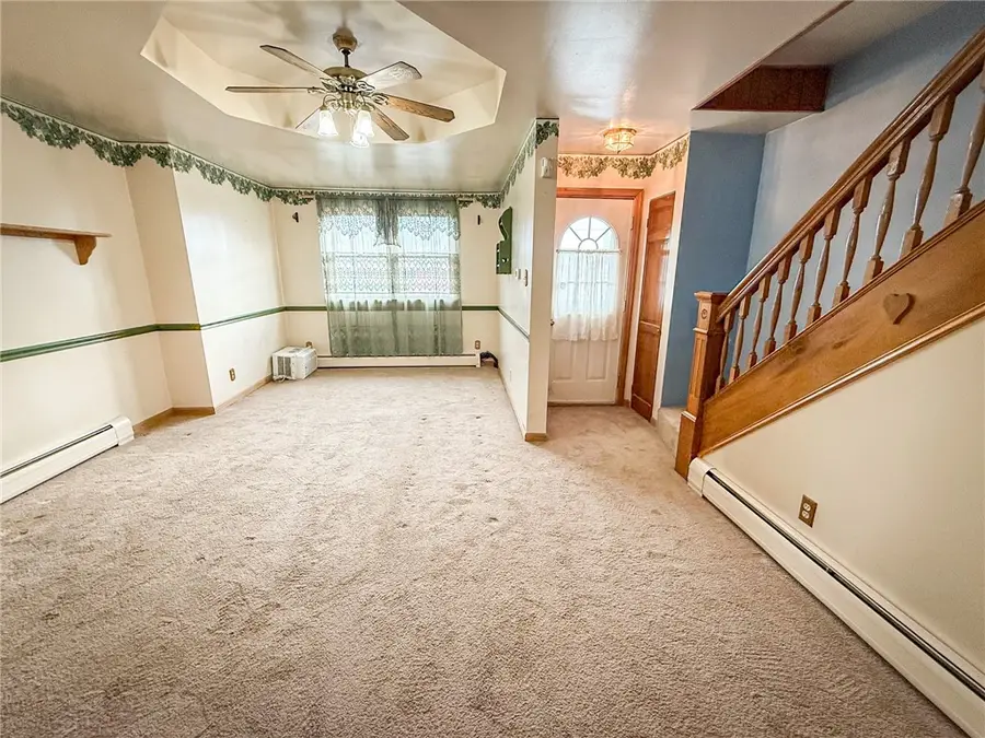 135 Colleen St, Butler Township, PA 16001 - Image #2