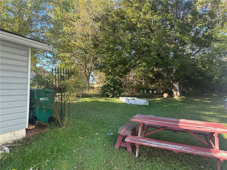 905 Terrace Dr, Latrobe, PA 15650 - Image #3