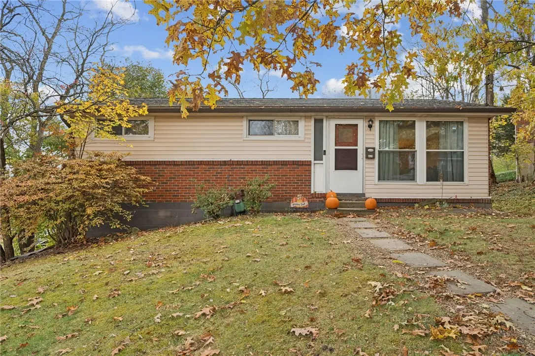 431 Fieldstone Dr, Monroeville, PA 15146 - Image #1
