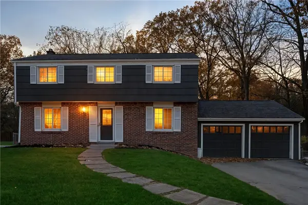 924 Old Hills Rd, Elizabeth Twp/Boro, PA 15135