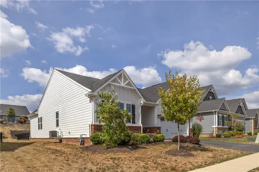 3043 Humbolt Pl, Middlesex, PA 16059 - Image #2