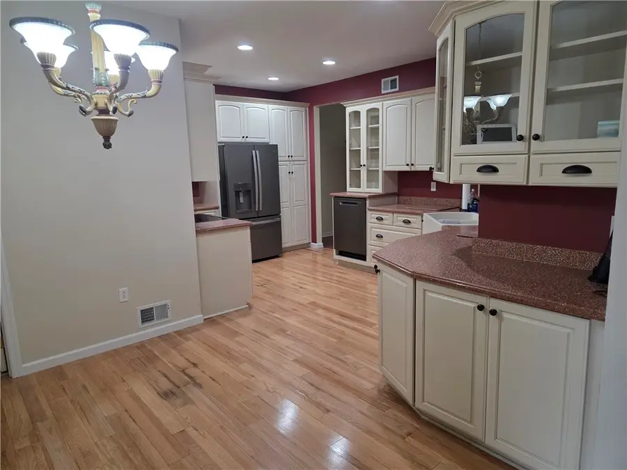 214 Denali Dr, Unity, PA 15650 - Image #3