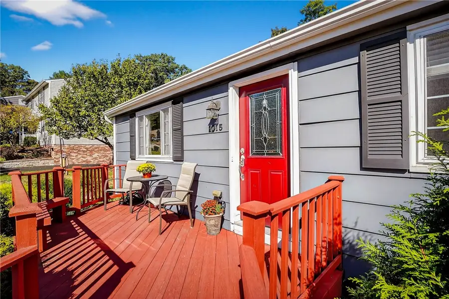 1015 Highfield Rd, Bethel Park, PA 15102 - Image #3