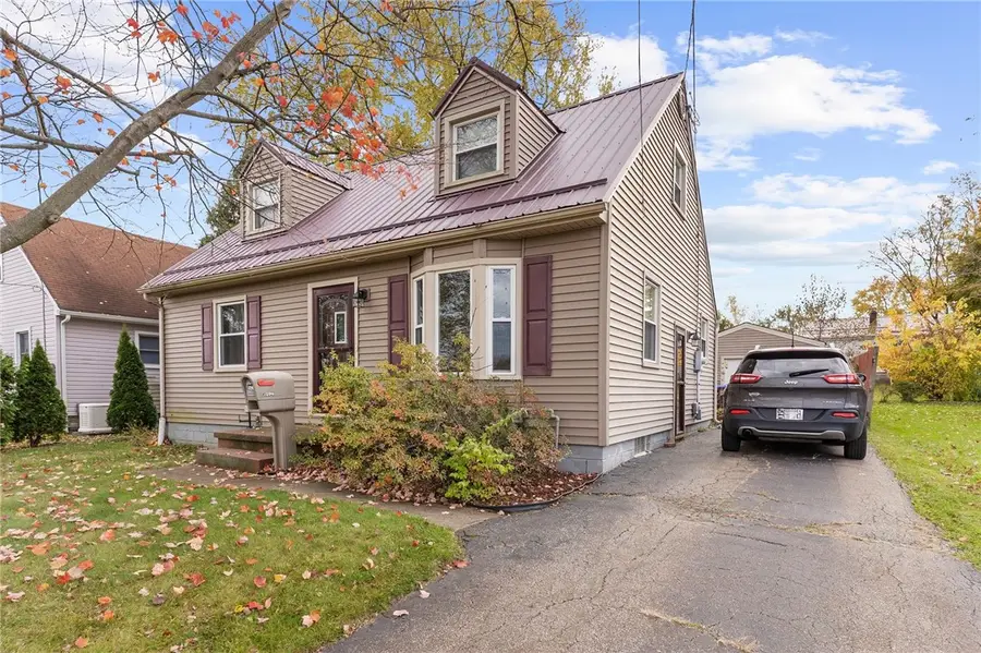 1096 Park St, Sharon, PA 16146 - Image #2