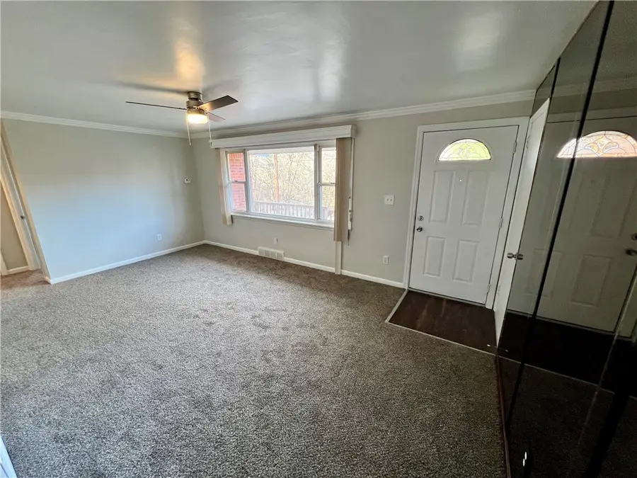 11256 Azalea Dr, Penn Hills, PA 15235 - Image #3