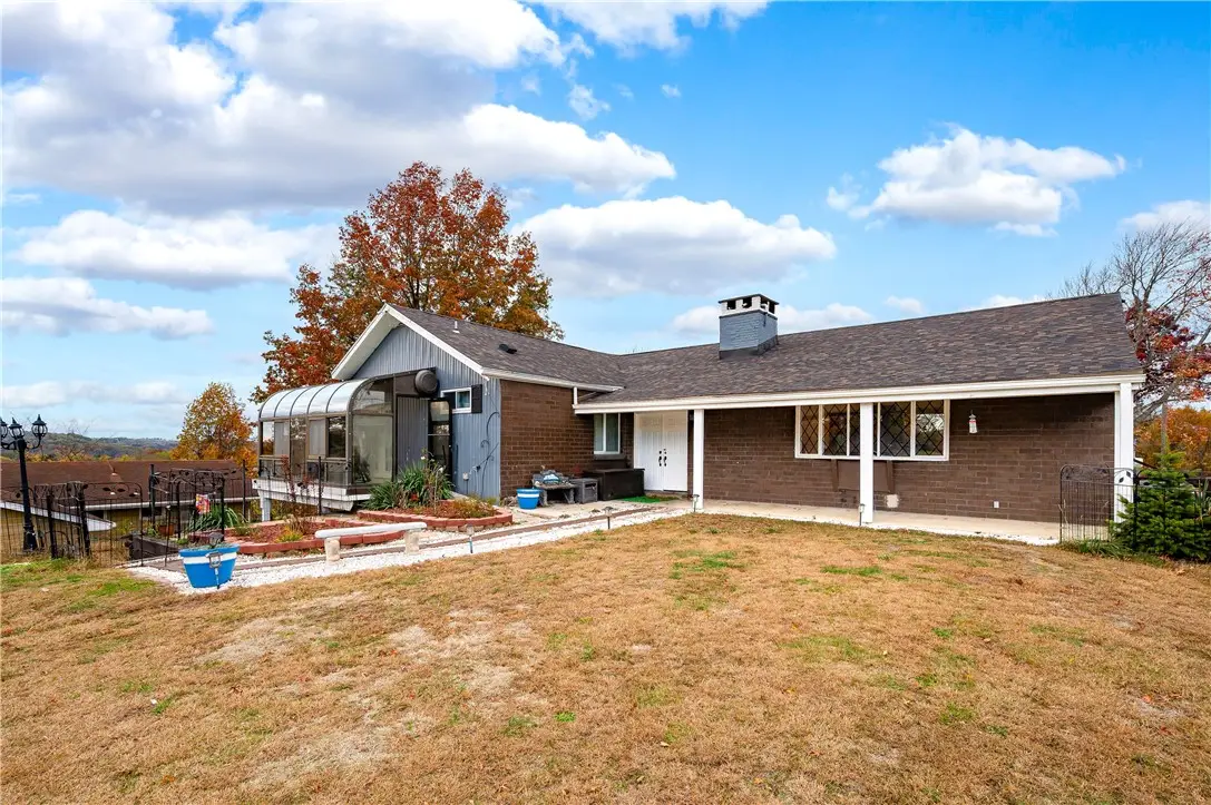 102 Dewey Avenue Ext, Shaler, PA 15223 - Image #1