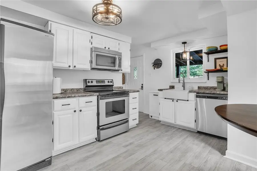 215 Harshaville Road, Hanover, PA 15026 - Image #3