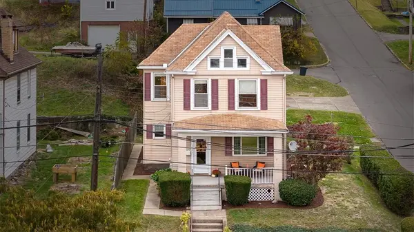 1401 3rd Ave, Conway, PA 15027