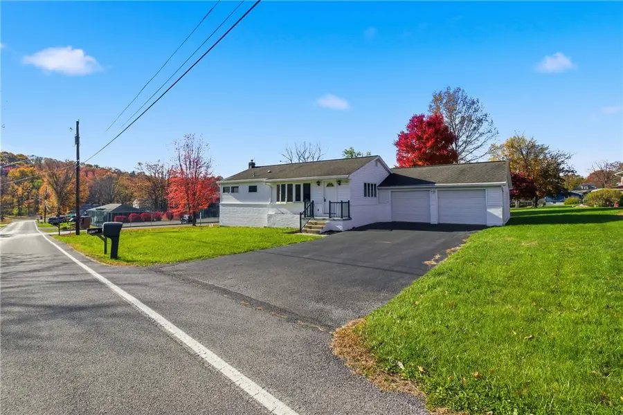 116 Hazel Dr., Hollidaysburg, PA 16648 - #2