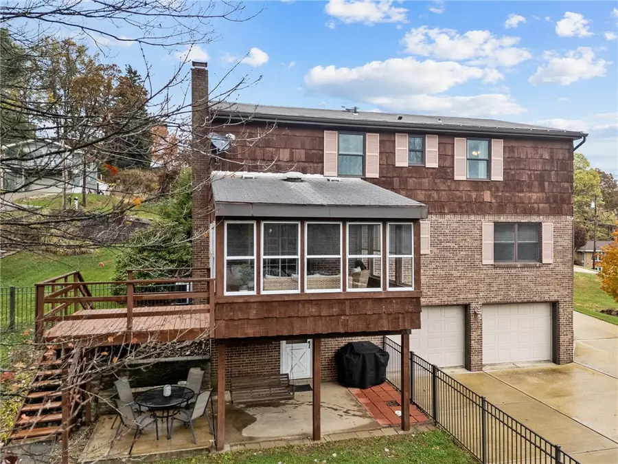 2924 Arrowhead Ct, Murrysville, PA 15632 - Image #2