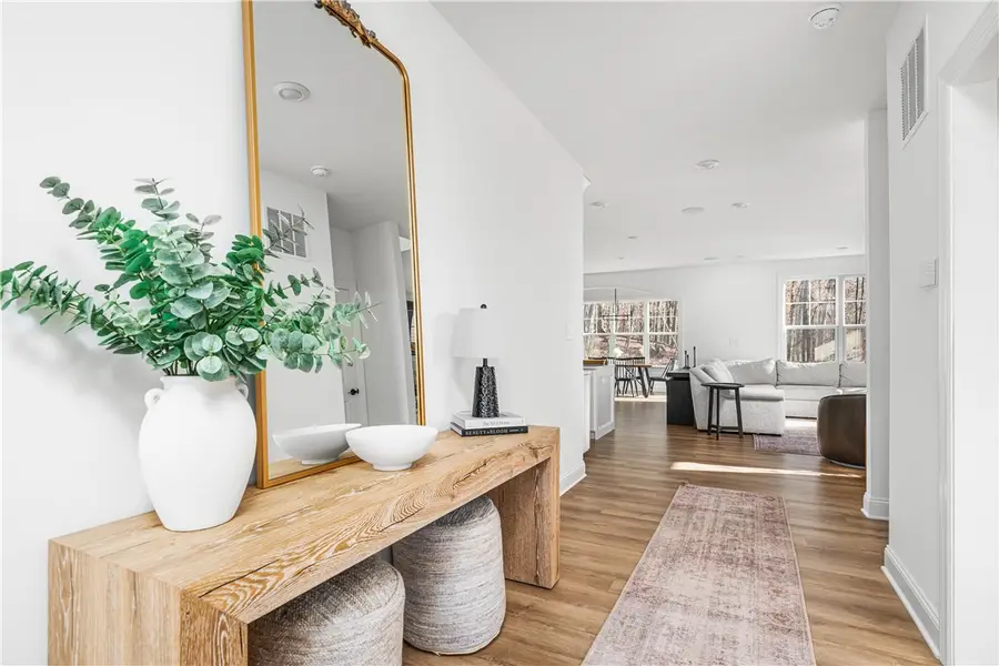 2041 Field Stone Dr, South Fayette, PA 15057 - Image #2