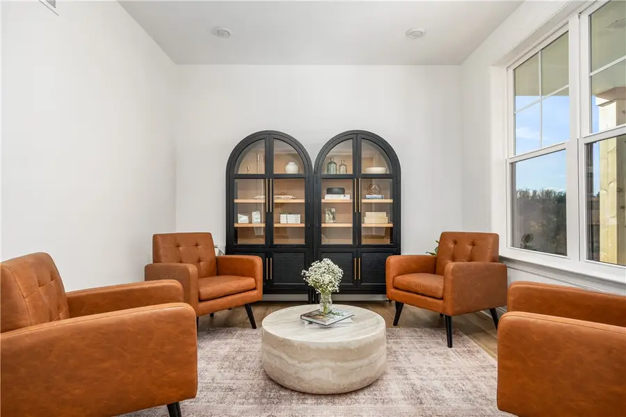 2041 Field Stone Dr, South Fayette, PA 15057 - Image #3