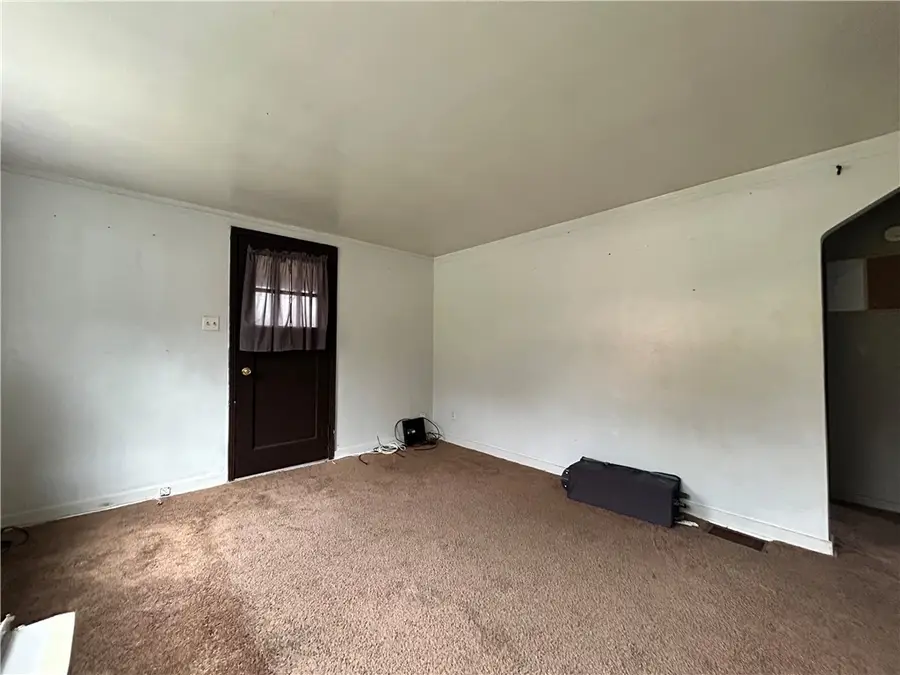 1347 High Rd, Clairton, PA 15025 - Image #3