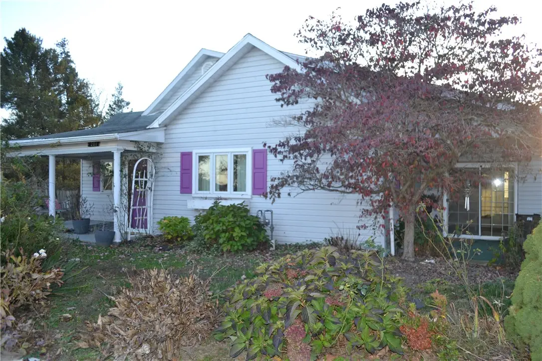 201 Woodland Ave, Charleroi, PA 15022 - Image #1