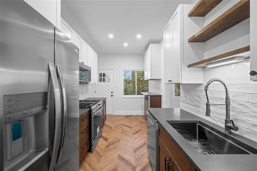 5644 Melvin St, Squirrel Hill, PA 15217 - Image #2