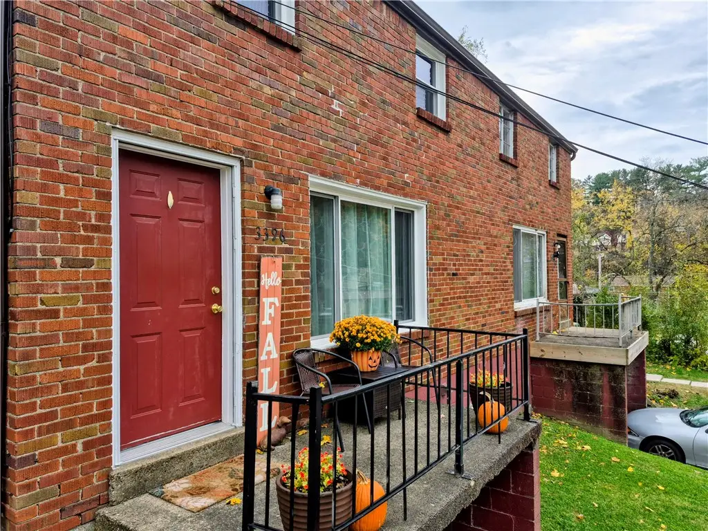 3396-3398 Columbia Dr, Castle Shannon, PA 15234 - Image #1