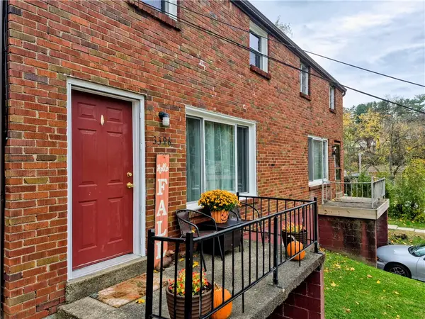 3396-3398 Columbia Dr, Castle Shannon, PA 15234