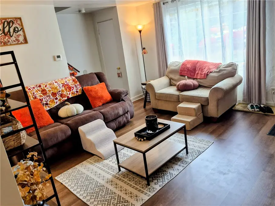 3396-3398 Columbia Dr, Castle Shannon, PA 15234 - Image #3