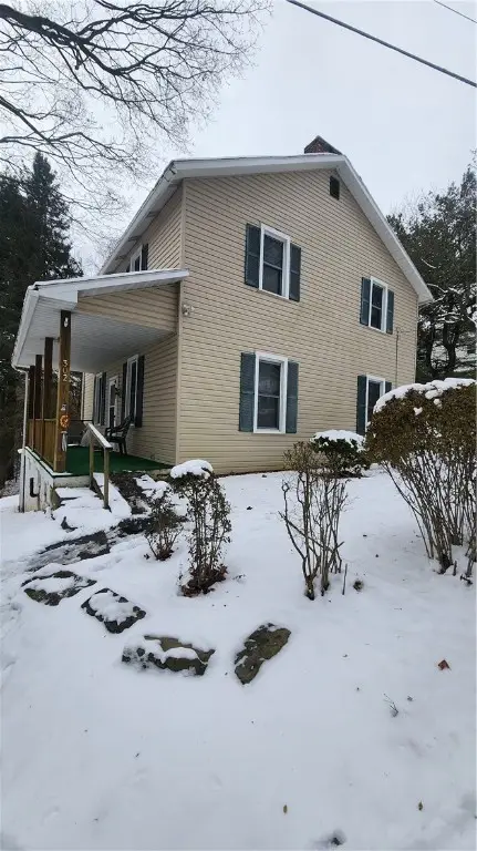 302 E Church St, East Cocalico, PA 16061 - Image #2