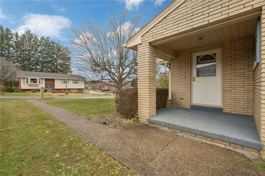 10 Driving Street, Latrobe, PA 15650 - Image #3
