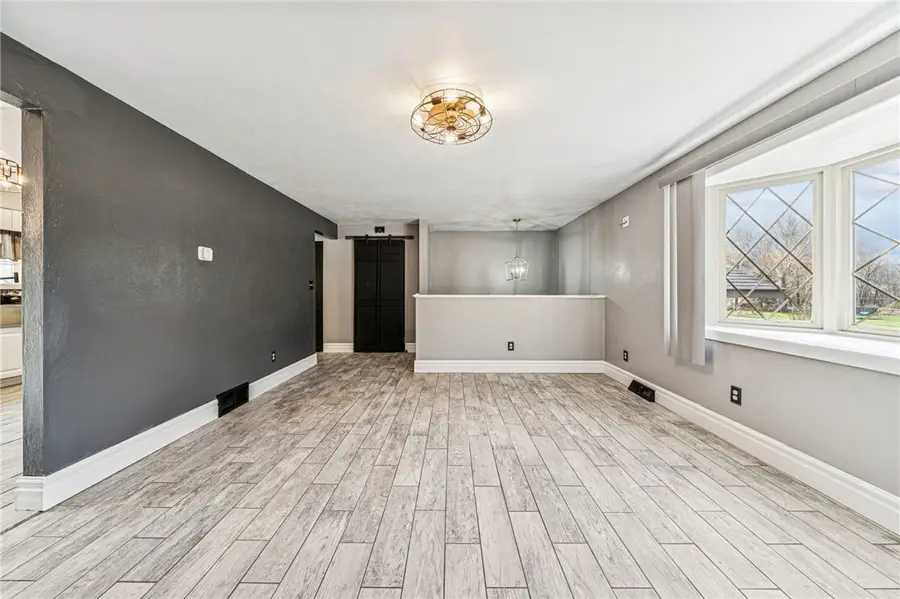 148 Van Dr, Bullskin, PA 15425 - Image #2