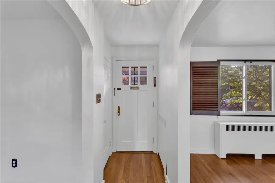 130 Yorkshire Dr, Pittsburgh, PA 15208 - Image #3