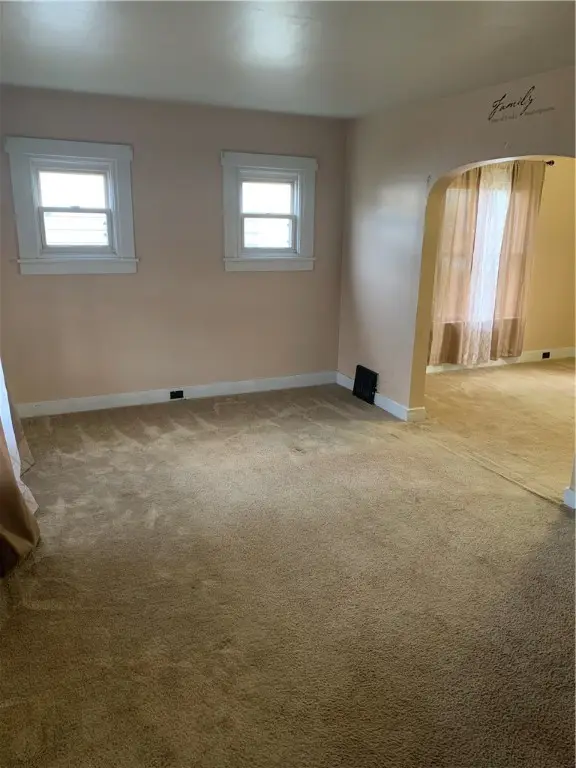 103 E Rockenstein Ave, Meadowood, PA 16001 - Image #3