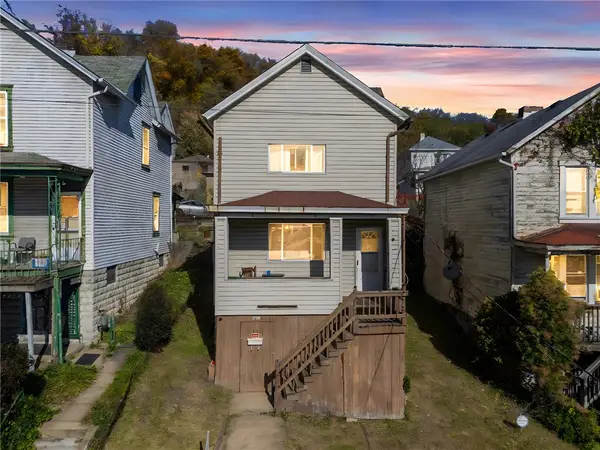 1412 Broadway Ave, Stowe Twp, PA 15136