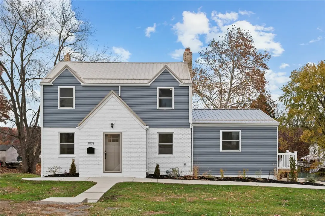 909 North Ave, Verona, PA 15147 - Image #1