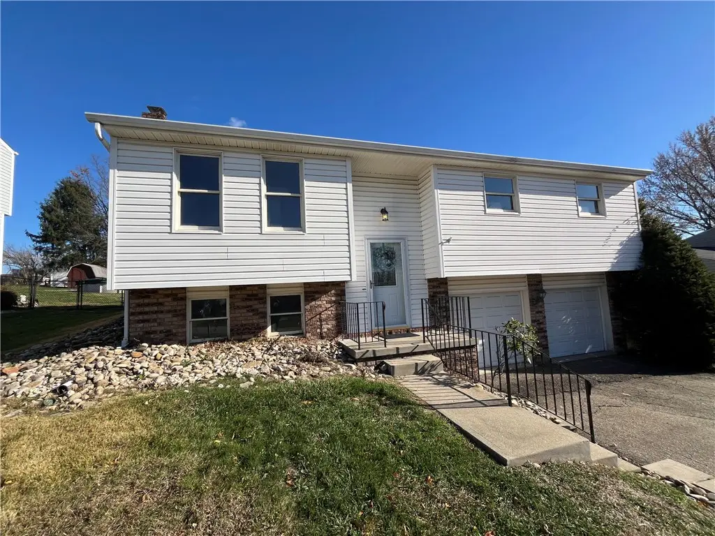 2279 Lancelot Drive, North Huntingdon, PA 15642 - #1