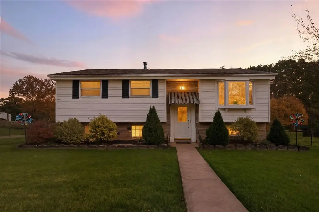 801 Redstone Dr, Shaler, PA 15101 - Image #1