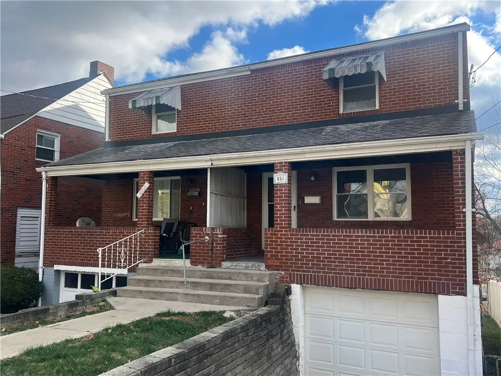 650 Dunster St, Brookline, PA 15226 - Image #1