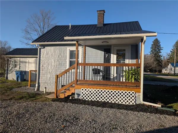 7 7th St, Bessemer, PA 16112