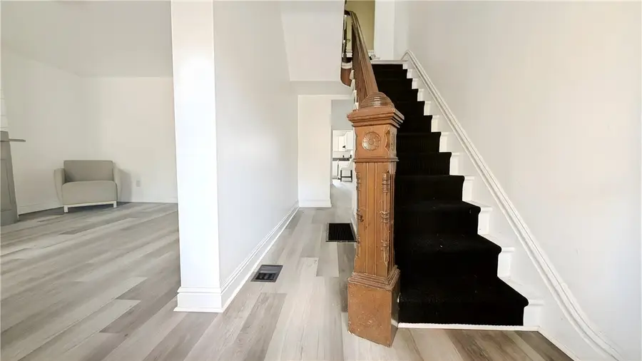 735 Boquet St, McKees Rocks, PA 15136 - Image #3