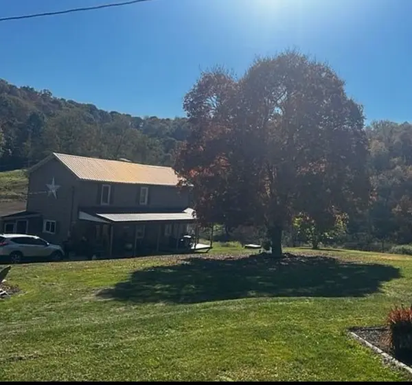 123 Baylee Ln, South Bend Twp, PA 15618