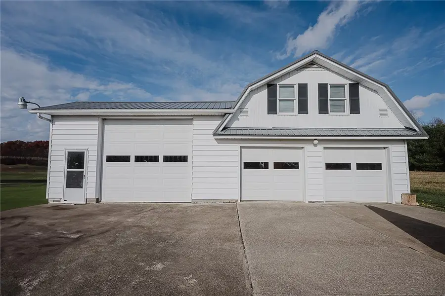 151 Hemlock Rd, Green, PA 15729 - Image #2