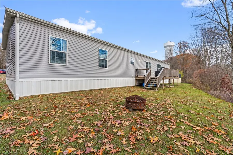 743 Slate Ave, Cranberry Township, PA 16066 - Image #2