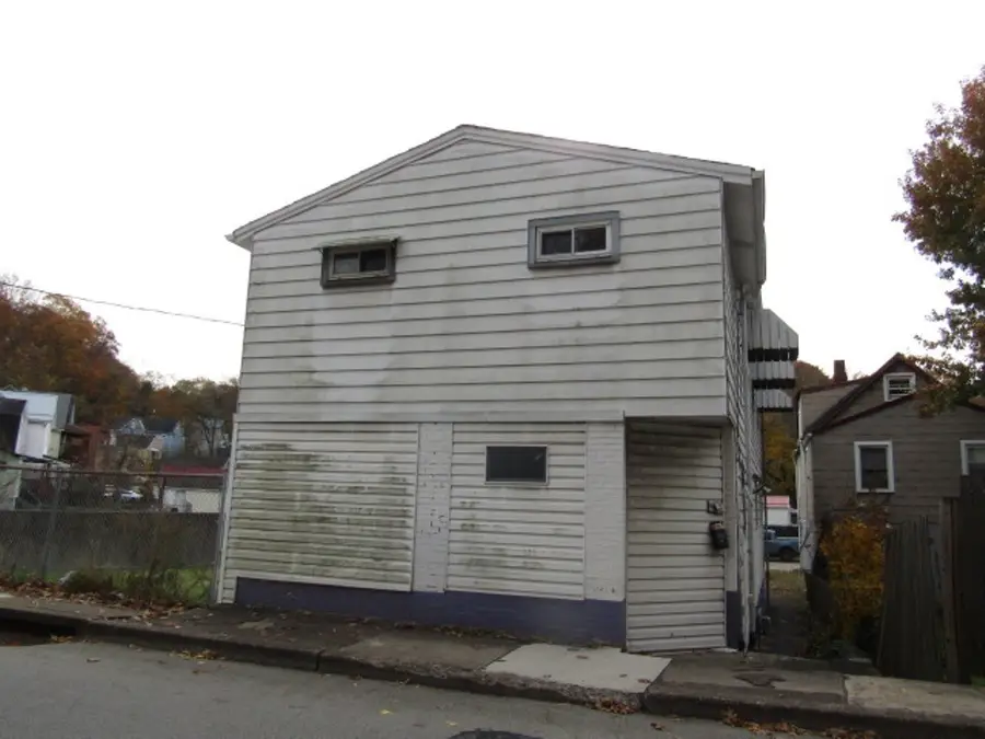 930 7th St, New Kensington, PA 15068 - Image #3