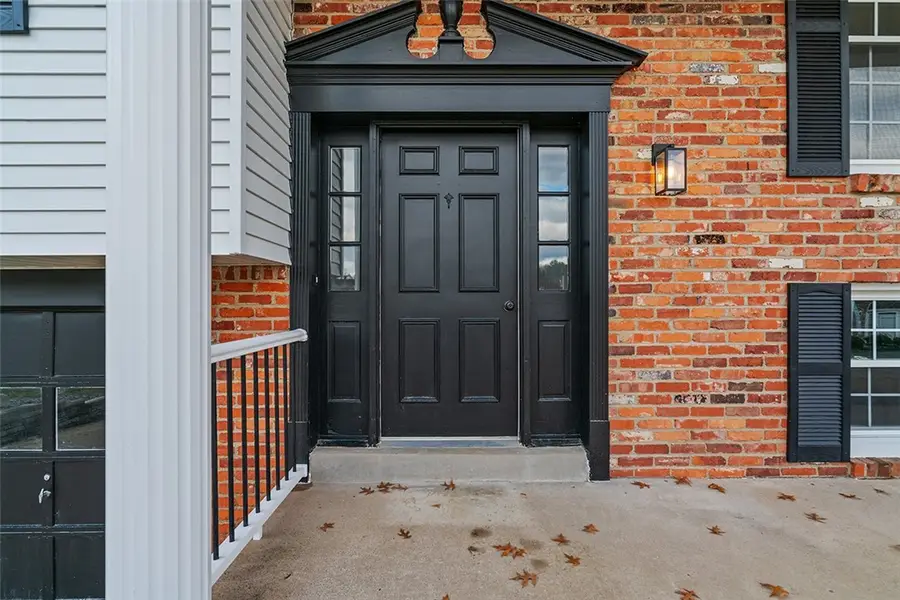 185 Grouse Dr, Elizabeth Township, PA 15037 - Image #3