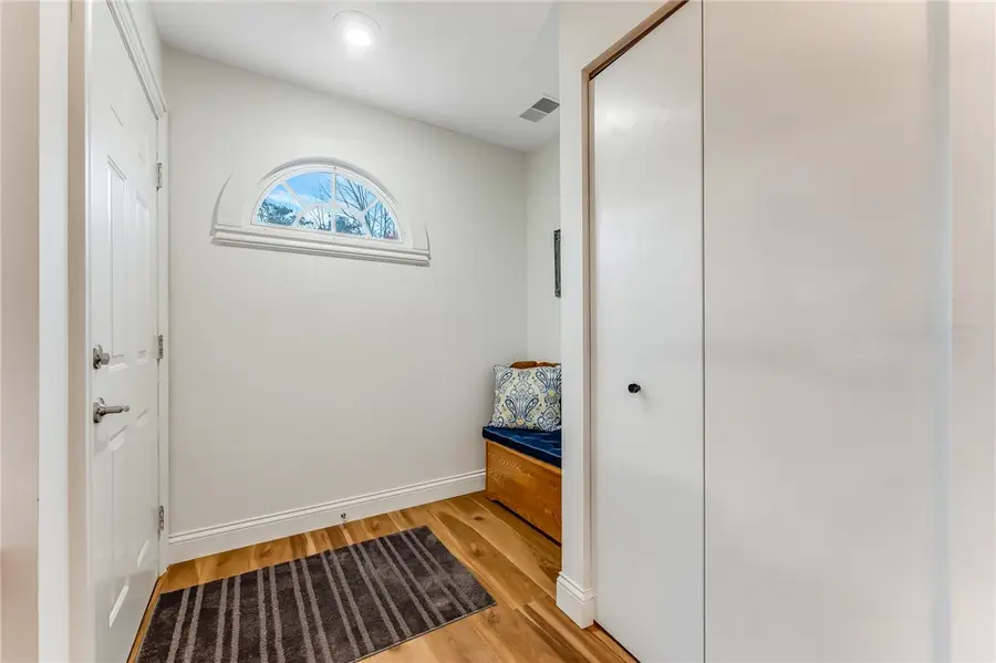 412 Chandler Pl, Pittsburgh, PA 15212 - Image #2