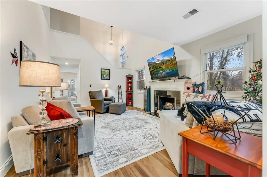 412 Chandler Pl, Pittsburgh, PA 15212 - Image #3