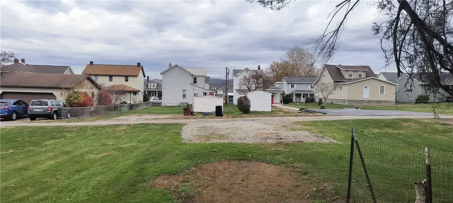 145-147 12th St, Connellsville, PA 15425 - Image #3