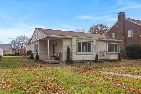 1006 Edgewood Rd, New Kensington, PA 15068