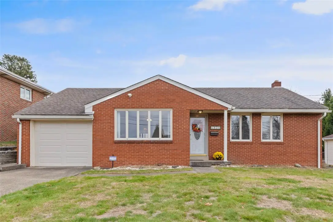 824 Elmer St, Harmony, PA 15003 - #1