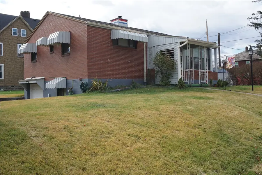 30 Station St, Carnegie, PA 15106 - Image #2