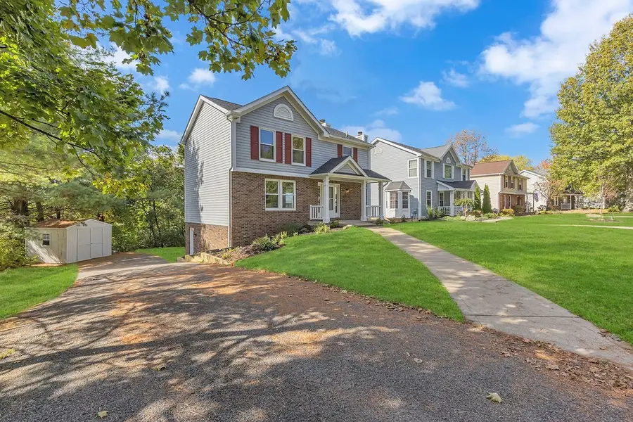 801 Lexington Dr, Hopewell, PA 15001 - Image #2