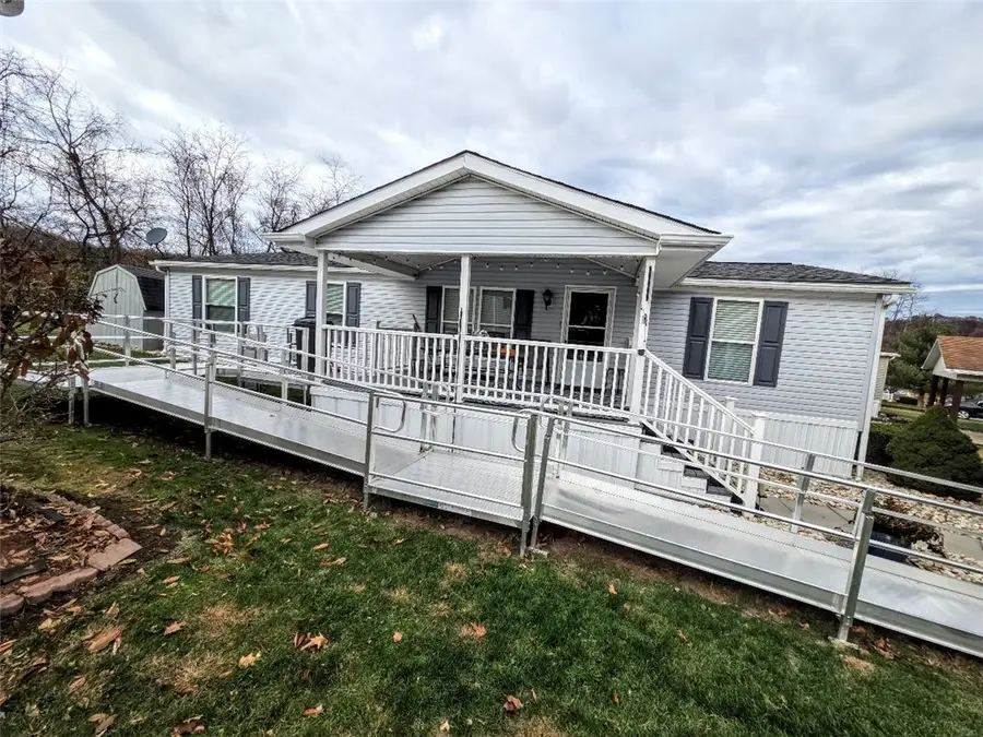 105 Eagle Pointe Ests, New Eagle, PA 15067 - Image #3