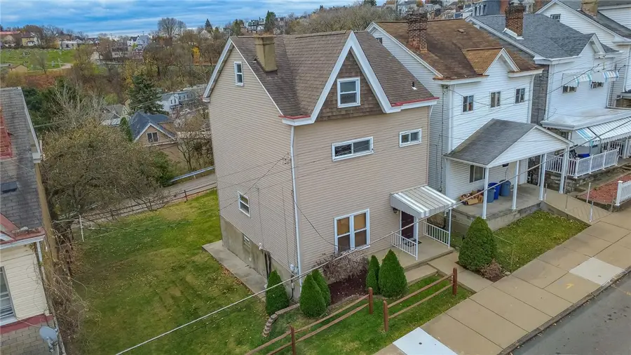 34 Sharon St, Pittsburgh, PA 15210 - Image #2