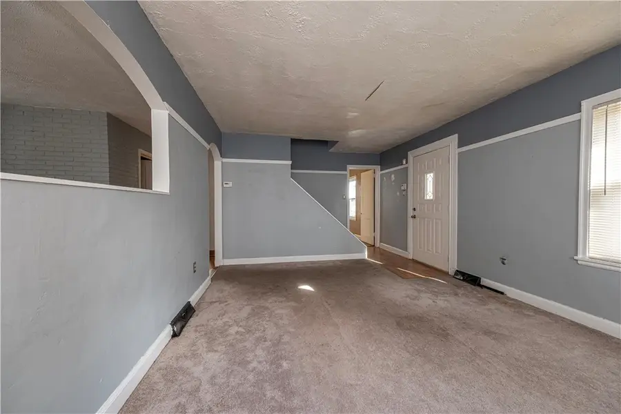 2402 W Main St, Aliquippa, PA 15001 - Image #3